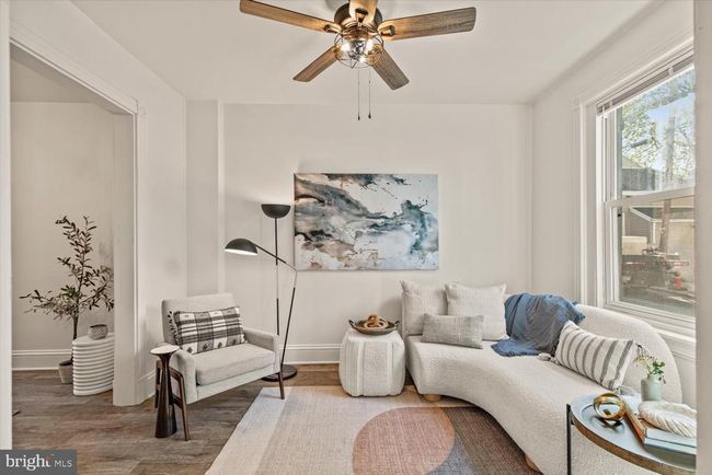 23 Hazel St, Townhouse with 3 bedrooms, 1 bathrooms and null parking in LANCASTER PA | Image 5