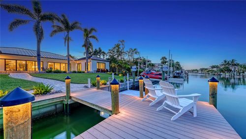 659 N Owl Dr, SARASOTA, FL, 34236-1905 | Card Image