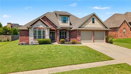 4715 Rockledge Dr, Fayetteville, AR, 72764-9125 | Card Image