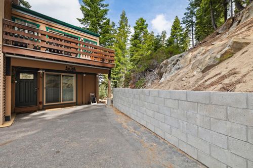 a-33779 Upper Leland Rd, Pinecrest, CA, 95364-8828 | Card Image