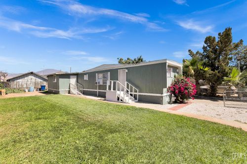 spc-30-11640 Comanche Dr, Arvin, CA, 93203-9512 | Card Image