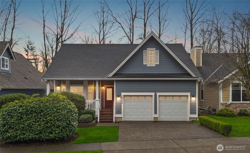 18592 Rainier View Road Se, Monroe, WA, 98272 | Card Image