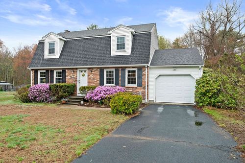 1 Paulene Dr, Franklin, MA, 02038-2761 | Card Image