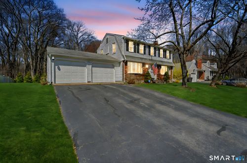 37 Plainfield St, Enfield, CT, 06082-5813 | Card Image