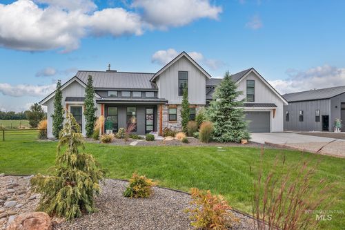 10499 Iowa Ave, Payette, ID, 83661-5356 | Card Image
