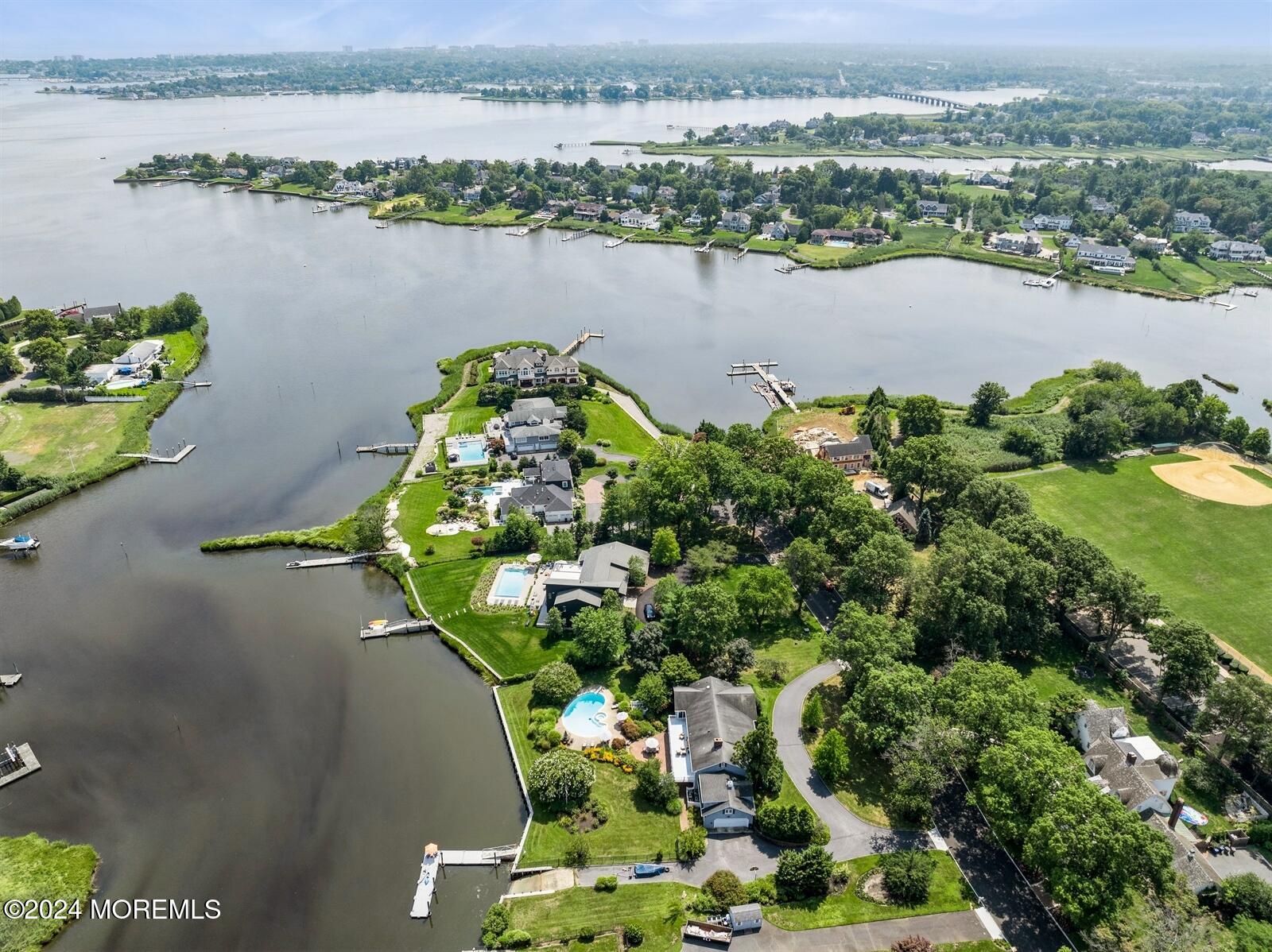 Wardell Ave, Rumson, NJ 07760
