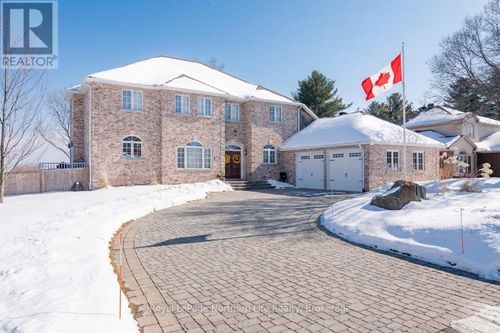 67 Janey Ave, North Bay, ON, P1C1M9 | Card Image