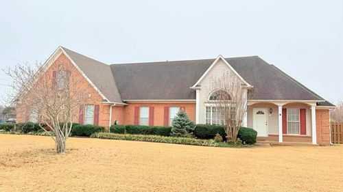 1180 Williamsburg Dr, Atoka, TN, 38004-7782 | Card Image