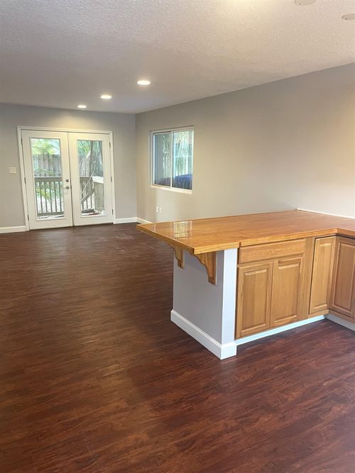 215 A 8th St., St Augustine, FL, 32080 | Card Image