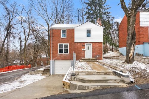 8624 Oakcrest Rd, Penn Hills, PA, 15235-1328 | Card Image