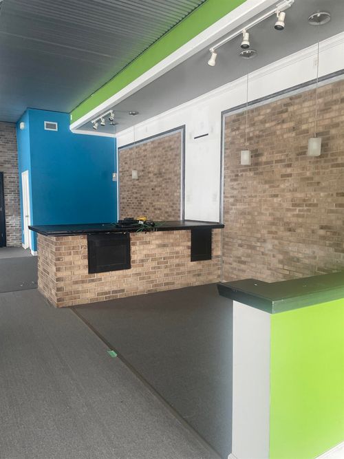 1620 Cassopolis St, Elkhart, IN, 46514-3123 | Card Image