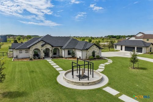 173 Via Lago, Belton, TX, 76513 | Card Image