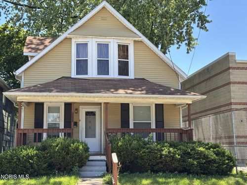 527 White St, Toledo, OH, 43605-2440 | Card Image