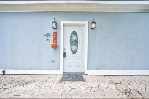 2734 Avenue D, San Leon, TX, 77539-7998 | Card Image
