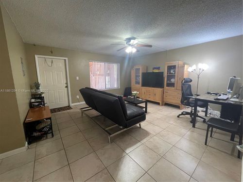 apt-207j-6900 Sw 39th St, Davie, FL, 33314-2405 | Card Image