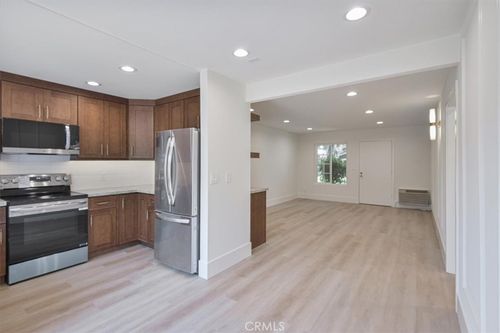 229 Springview, Irvine, CA, 92620-1970 | Card Image