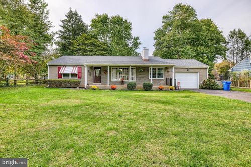5 Fayette Dr, YARDLEY, PA, 19067-3428 | Card Image