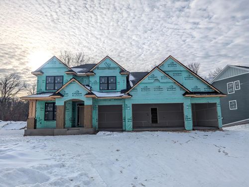 1872 Royal Blvd, Lake Elmo, MN, 55042-5522 | Card Image