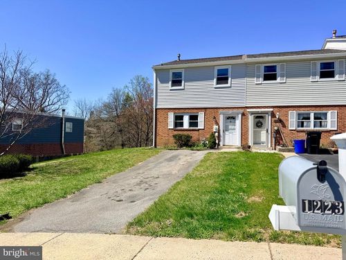 1223 Deer Run, READING, PA, 19606-1130 | Card Image