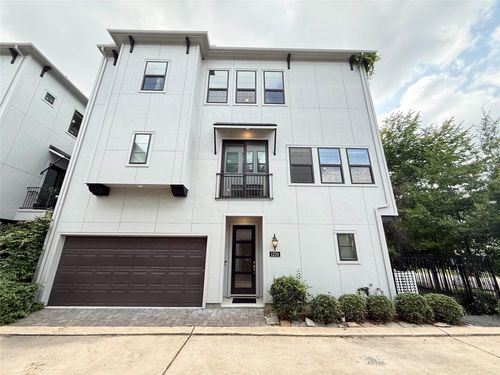 1220 W 25th Street, Houston, TX, 77008 | Card Image