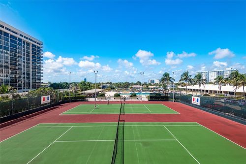 apt-2e-1985 S Ocean Dr, Hallandale Beach, FL, 33009-5927 | Card Image