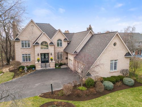 4N446 Mountain Ash Dr, Wayne, IL, 60184-2415 | Card Image