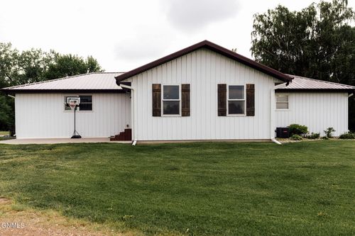 5344 1st St Se, Sykeston, ND, 58486-9554 | Card Image