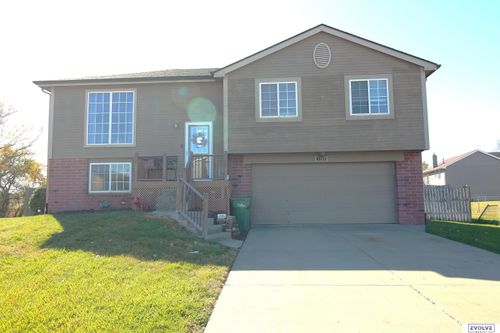 1705 Hogantown Drive, Bellevue, NE, 68123 | Card Image