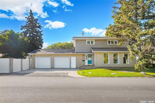 3445 Caen Street, Saskatoon, SK, S7M3X2 | Card Image