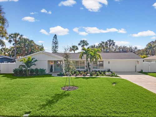 819 Jacaranda Dr, LARGO, FL, 33770-4610 | Card Image