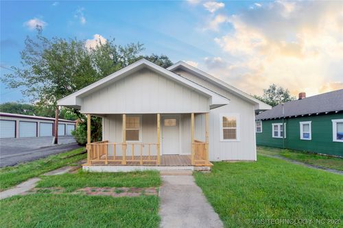412 S 6th St, McAlester, OK, 74501-5902 | Card Image
