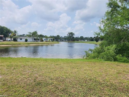 10401 Circle Pine Rd, NORTH FORT MYERS, FL, 33903-9025 | Card Image