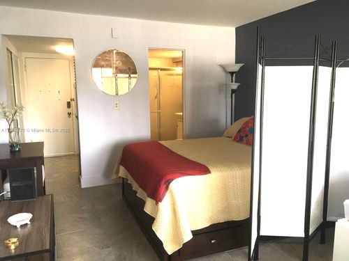 apt-135-6484 Indian Creek Dr, Miami Beach, FL, 33141-5843 | Card Image