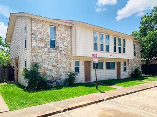 c-1102 Welsh Ave, College Station, TX, 77840-4377 | Card Image