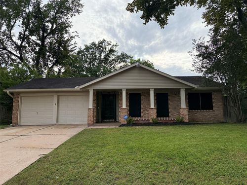 6734 Indian Lake Dr, Missouri City, TX, 77489-2635 | Card Image