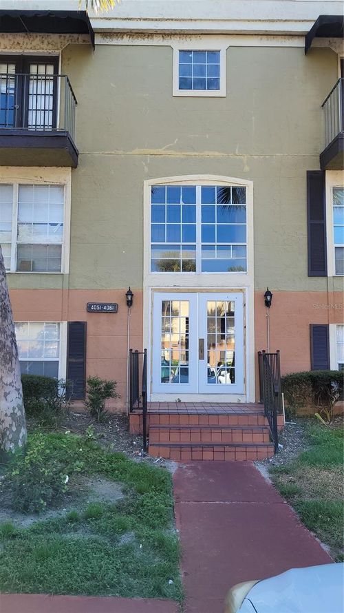 4061j-4061 Dijon Dr, ORLANDO, FL, 32808-2277 | Card Image