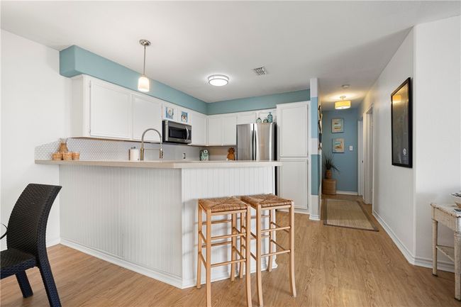 APT-20 - 15125 Leeward Dr, Condo with 2 bedrooms, 2 bathrooms and null parking in Corpus Christi TX | Image 6