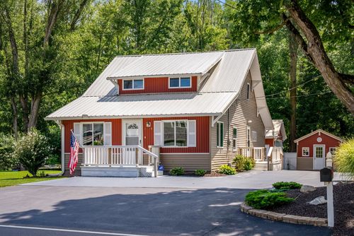 8629 E Hatchery Rd, Syracuse, IN, 46567-7541 | Card Image