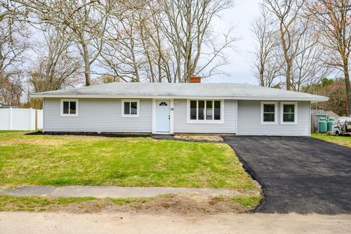 38 Marion St, Holbrook, MA, 02343-1812 | Card Image