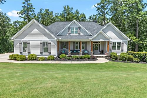 151 Wilshire Dr, White, GA, 30184-1200 | Card Image