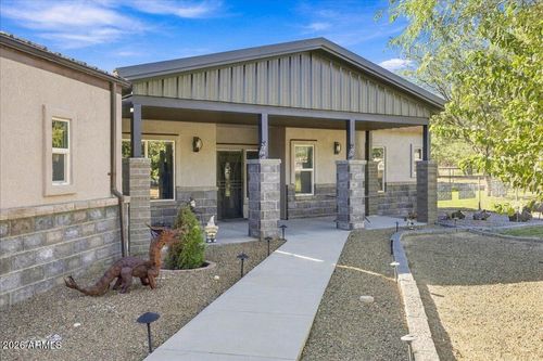 2332 S Diamond Creek Ln, Camp Verde, AZ, 86322-6348 | Card Image