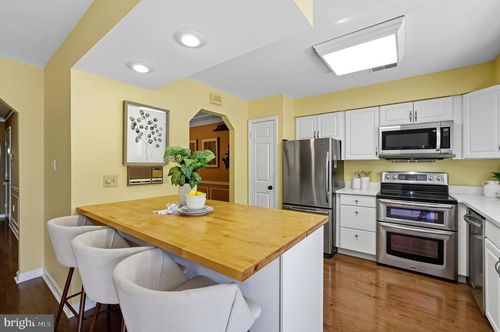 1007 Boom Ct, ANNAPOLIS, MD, 21401-6898 | Card Image