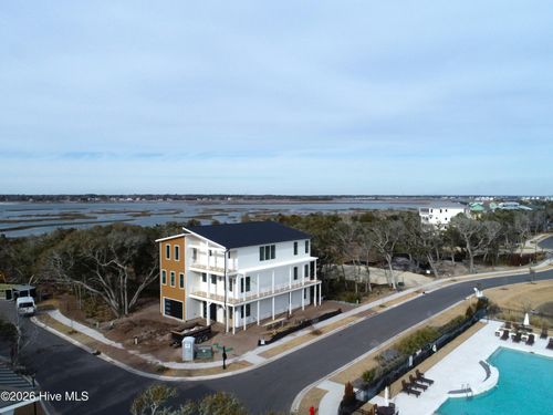 140 Auger Shell Ct, Surf City, NC, 28445-1233 | Card Image