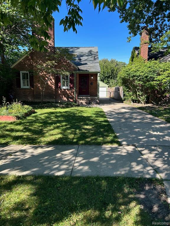 Hunt Club Dr, Harper Woods, MI 48225