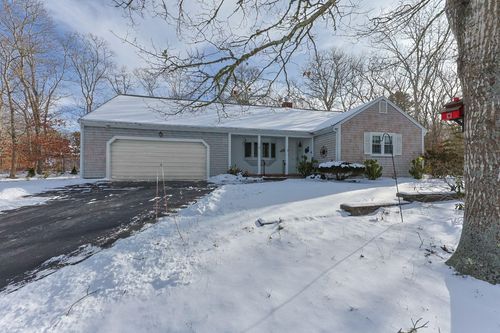 18 Six Penny Lane, Dennis, MA, 02638 | Card Image