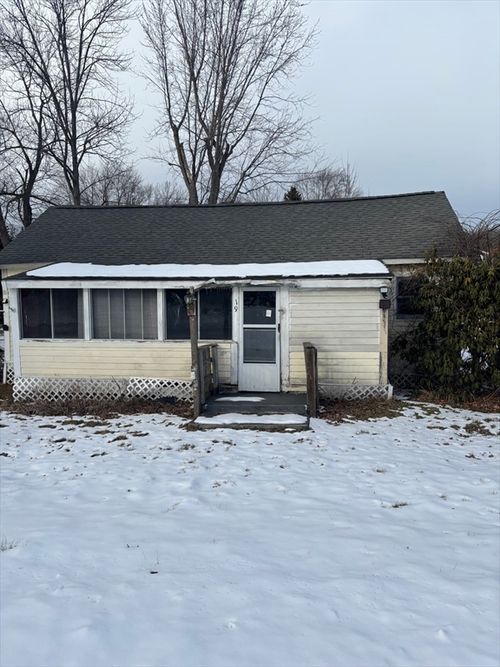 19 Ipswich Dr, Littleton, MA, 01460-1608 | Card Image