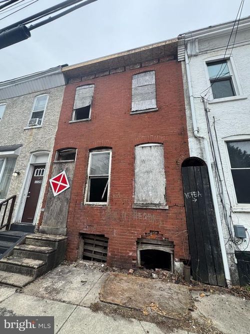 1122 Upland St, CHESTER, PA, 19013-5983 | Card Image