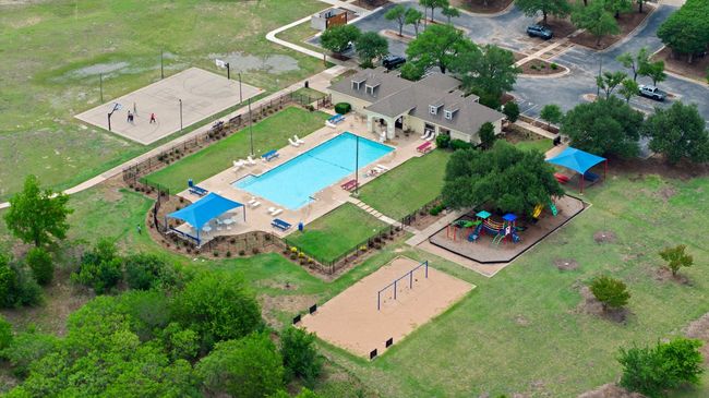 Bird's eye view of a pool | Image 34