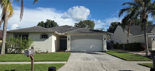 1305 Lakehurst Way, Brandon, FL, 33511-2318 | Card Image