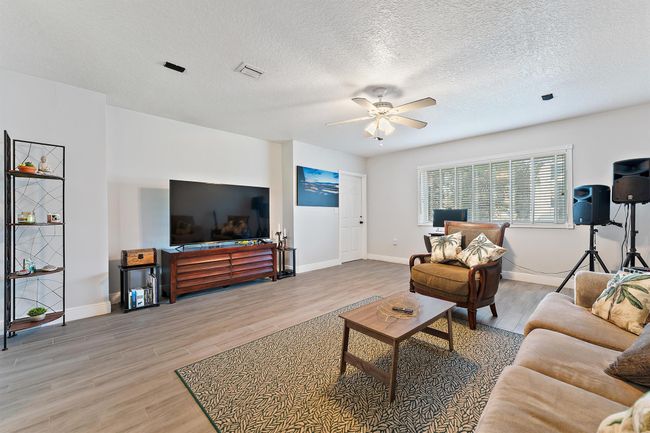 15362 94 Th St N, House other with 3 bedrooms, 2 bathrooms and null parking in Royal Palm Beach FL | Image 9